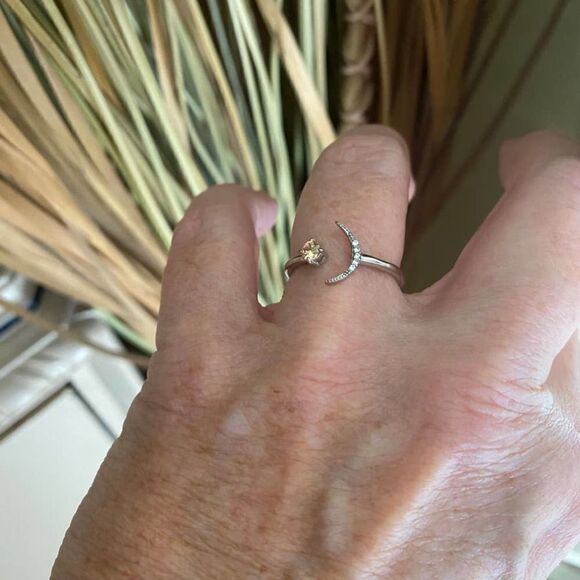 Crescent Moon Stainless Steel High polished Champagne CZ Ring Sizes 7,8 - Picture 7 of 7